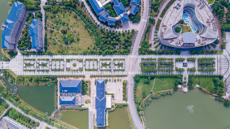 PCB打样价格受到多种因素的影响，主要包括以下几个方面：