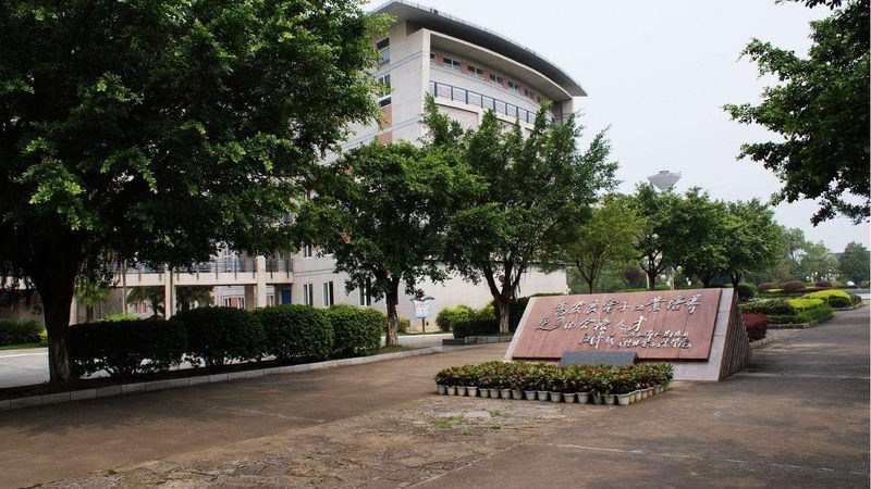解码上海电子元件与器件报价：揭秘价格背后的真相